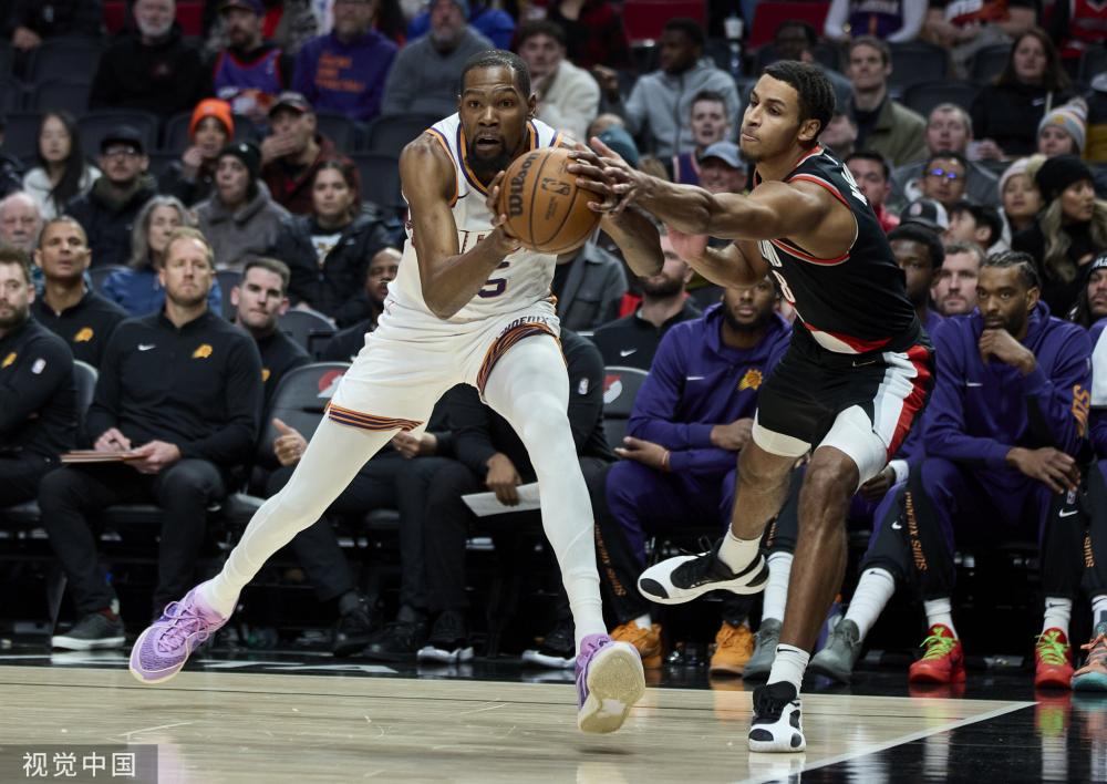 示出他们的 示出他们的