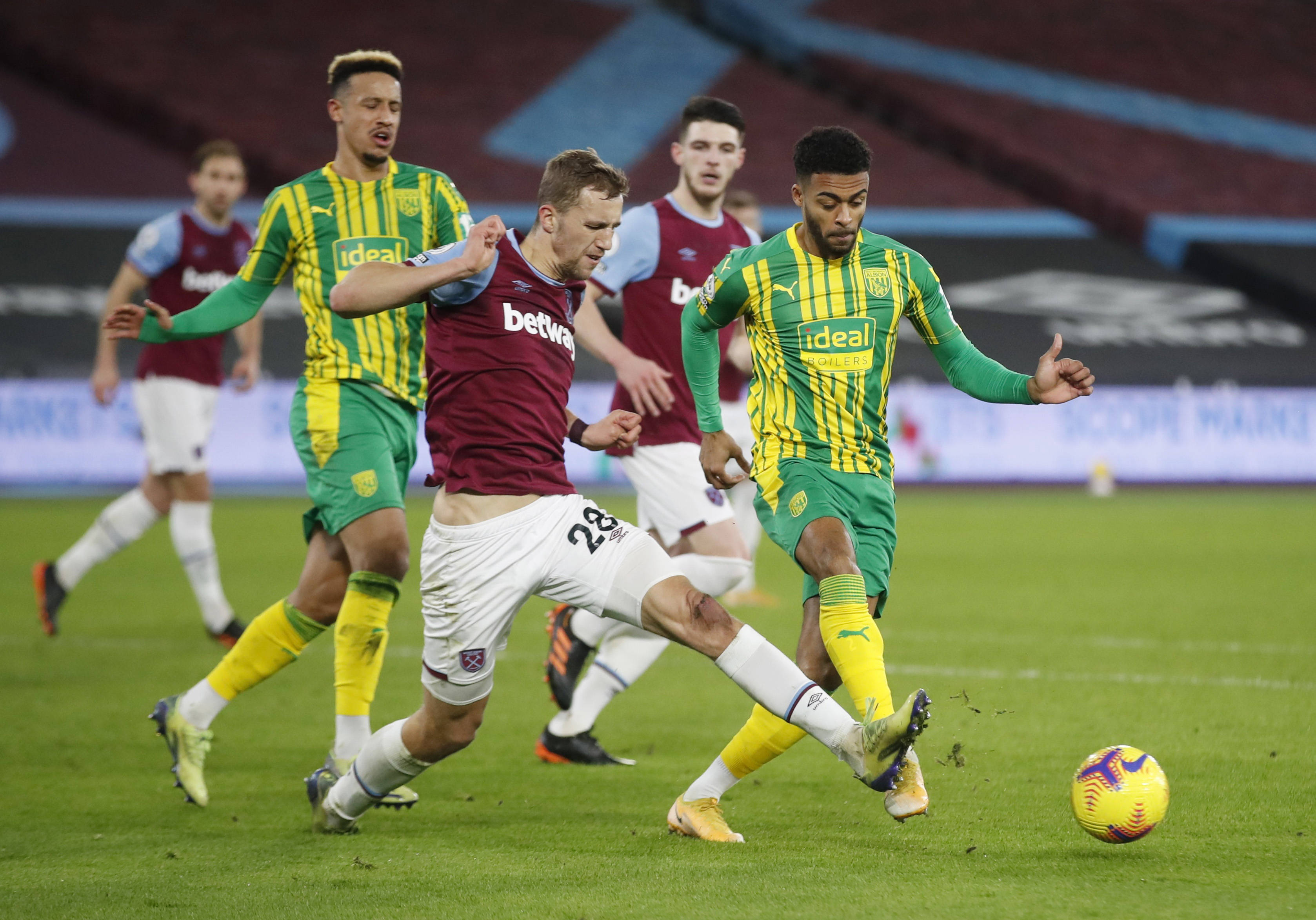 再次引發了 再次引發了